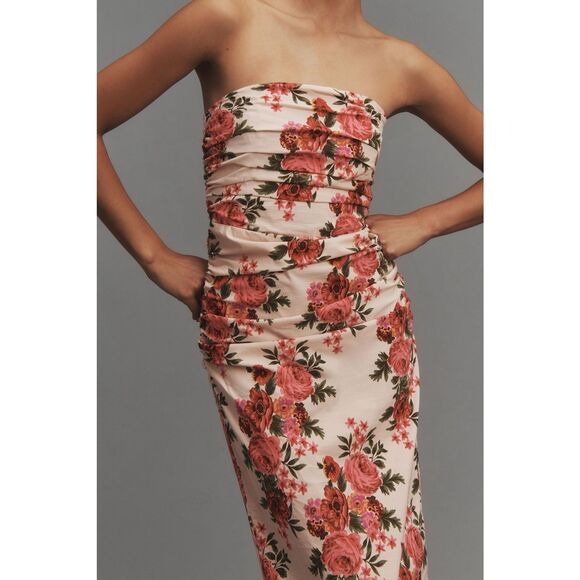 Anthropologie Soleil
Slim strapless ruched dress magic fabric edition - Picture 2 of 10